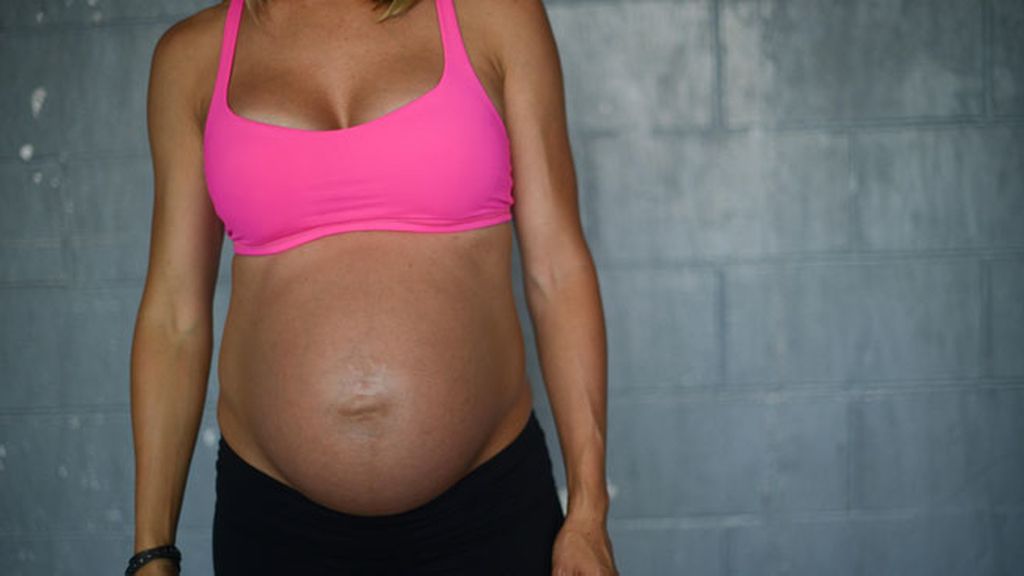 Забеременела в 8. Беременна 8 месяцев. Беременные на восьмом месяце. 8 Месяц беременности.