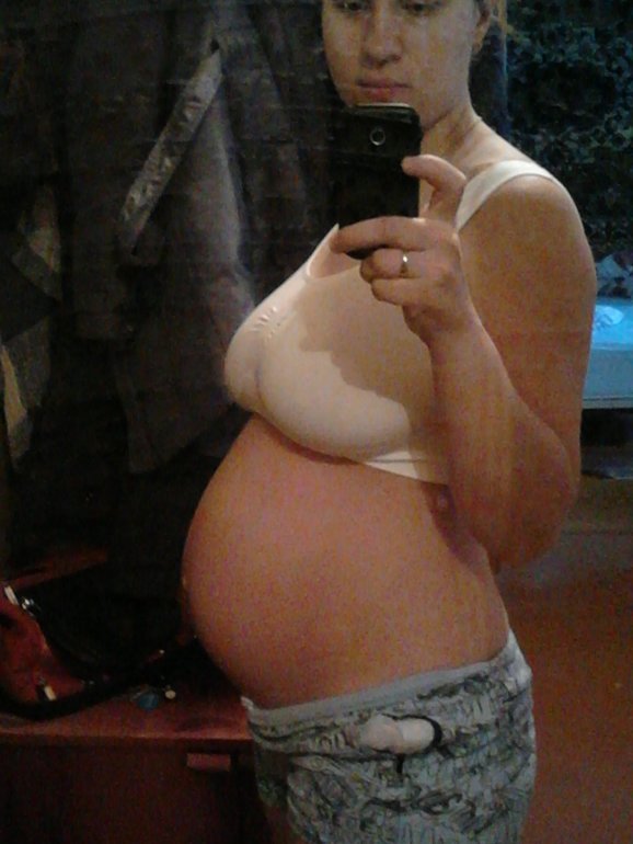 27 недель отзывы. 27 Неделя беременности двойней. Живот с двойней на 31 неделе беременности. 27 Неделя беременности фото.