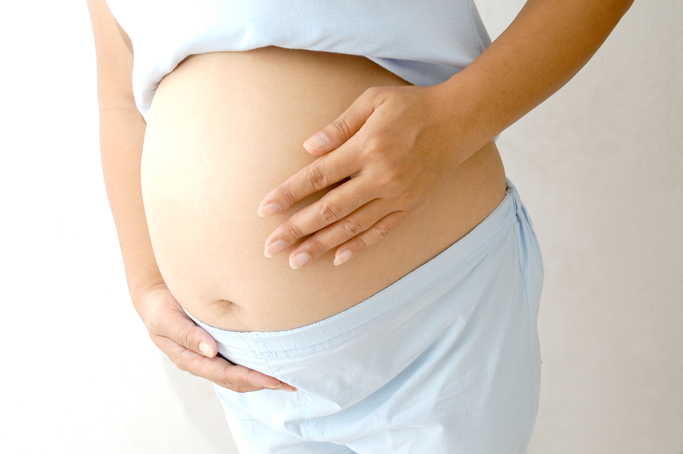 во время беременности могут болеть грудь и живот фото 63